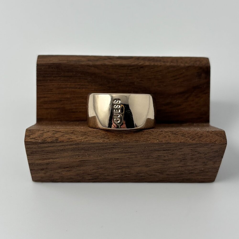 Guess "Basic" Wide Band Ring - Picture 4 of 10
